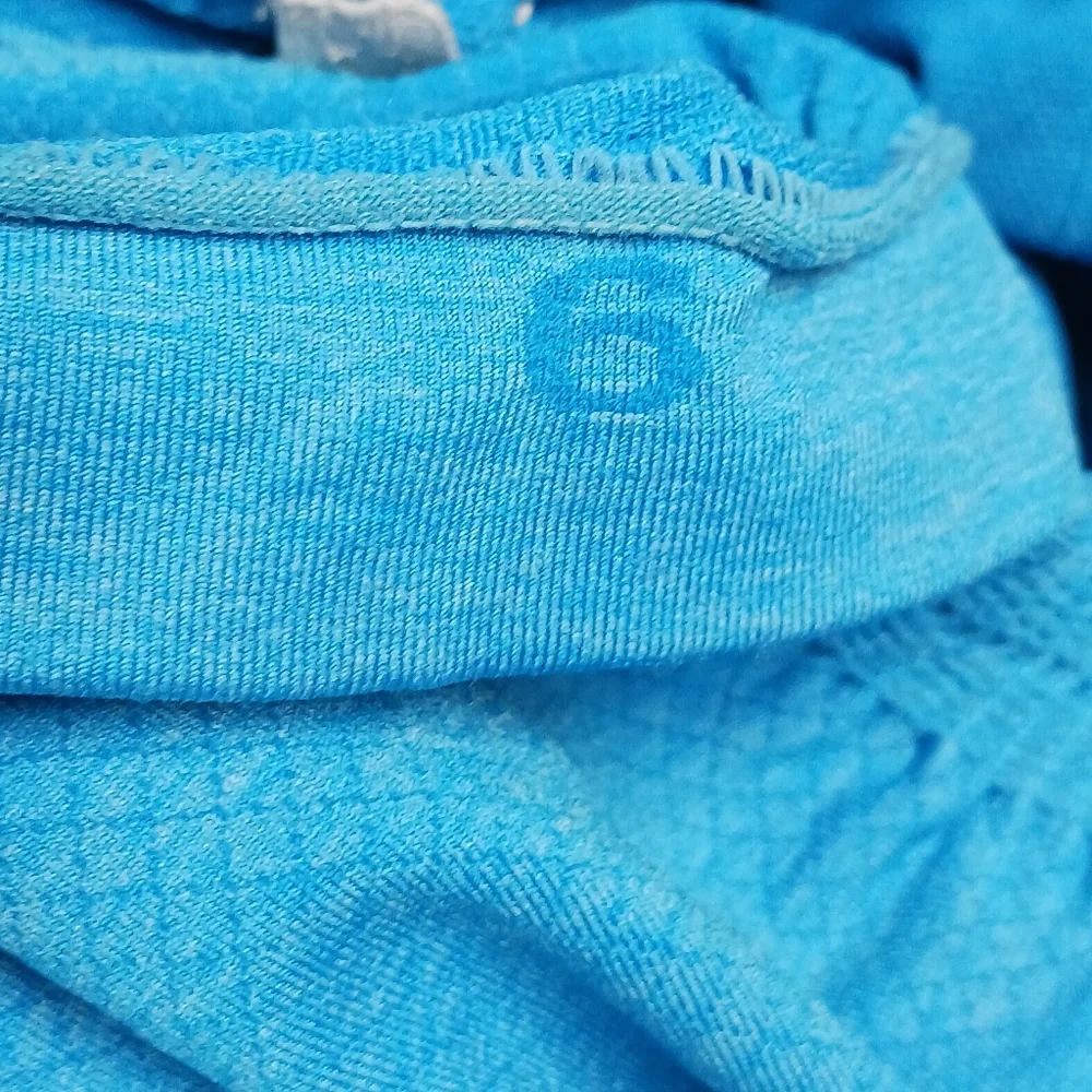 Lululemon Blue Legging Shorts Women 6 Stretch Compression Waist Band Athleisure